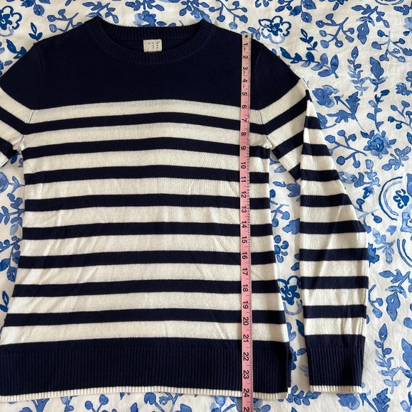 NWOT Women's A New Day Gorgeous Navy & White Stripe Sweater Size Small. 🤍⚓️🖤 - Picture 5 of 9